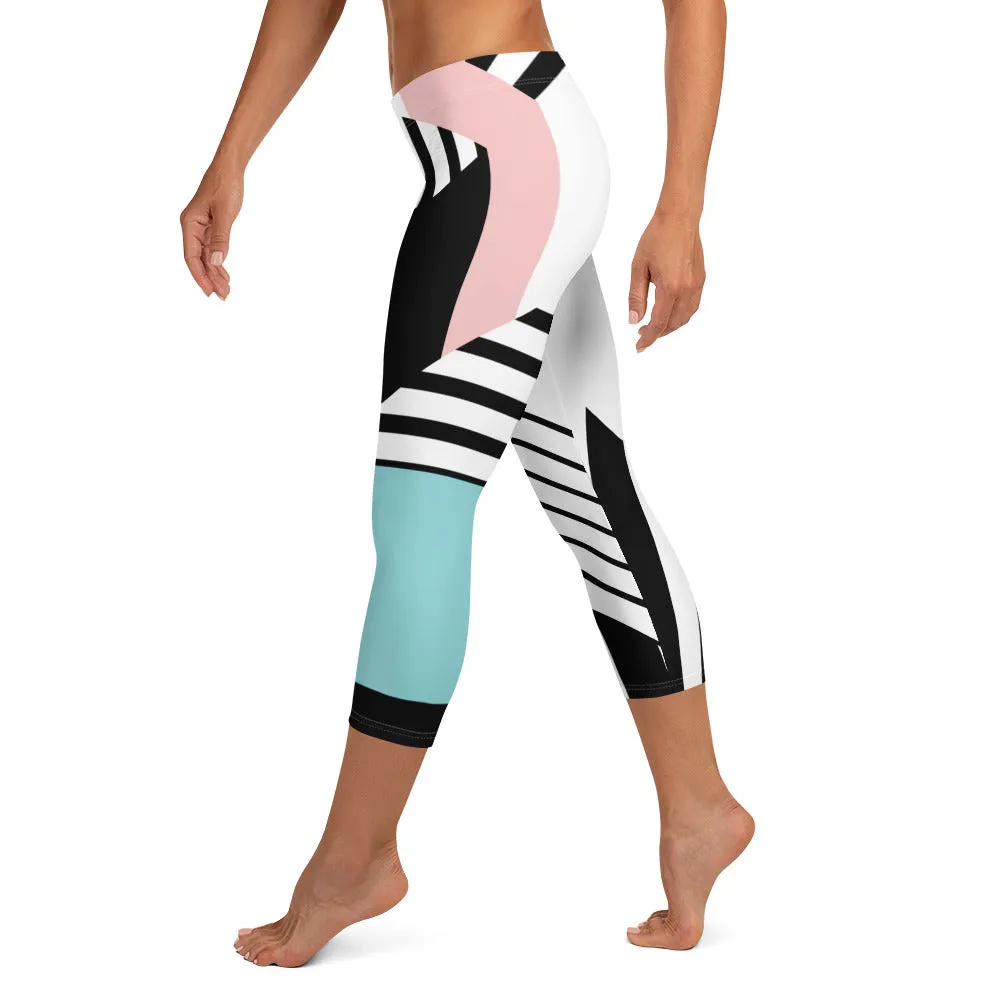 Geometry Capri Leggings