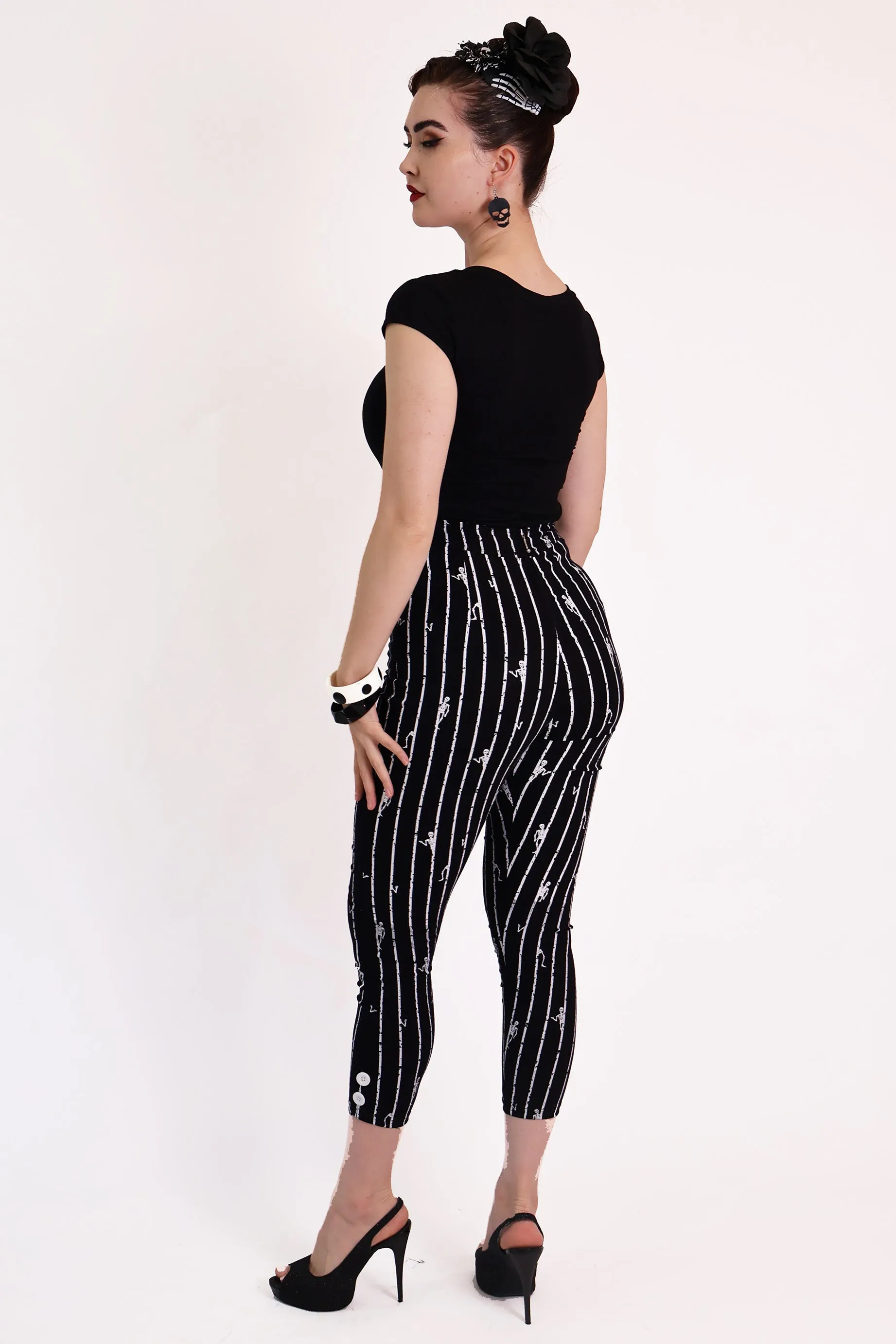 Skeleton Stripe Capri Pants